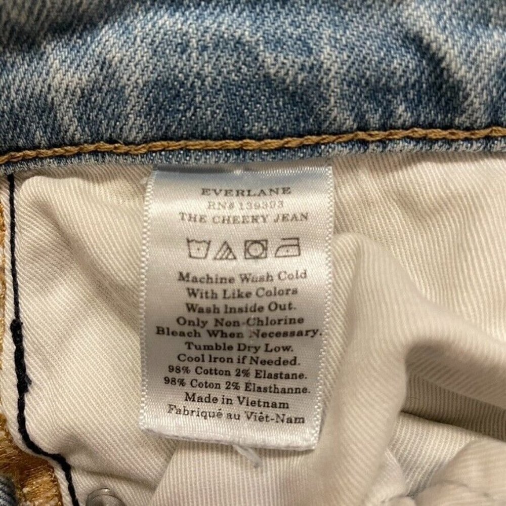 Everlane Cheeky Jeans Light Wash - Picture 5 of 7